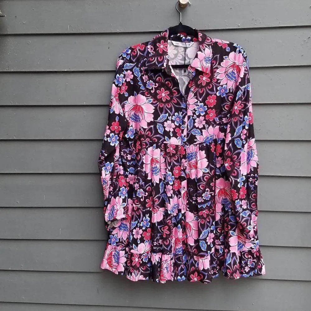 Zara NWOT Black Pink Blue Floral Boho Dress size Medium
